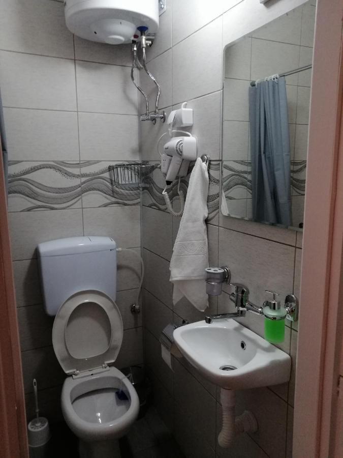 Mitic Apartmani 1 นิส ภายนอก รูปภาพ