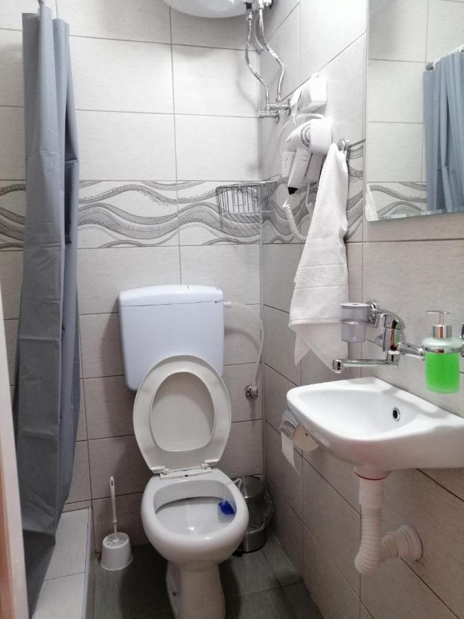 Mitic Apartmani 1 นิส ภายนอก รูปภาพ