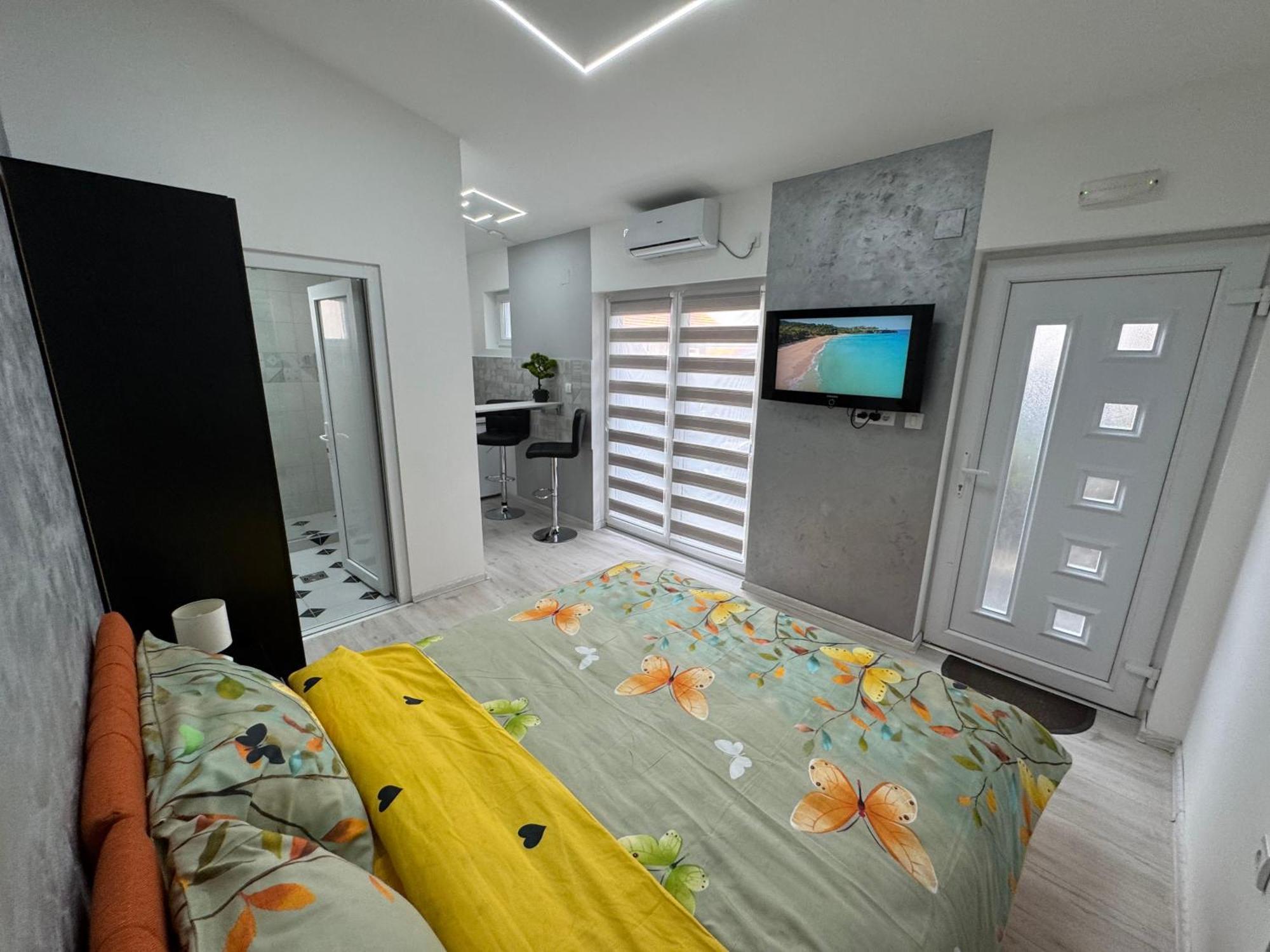 Mitic Apartmani 1 นิส ภายนอก รูปภาพ
